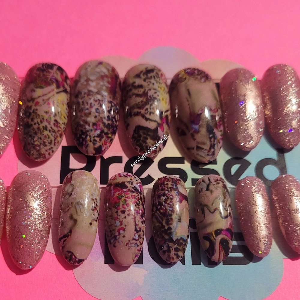 Oval Rose Gold Shimmer Abstract Design Press on Nails